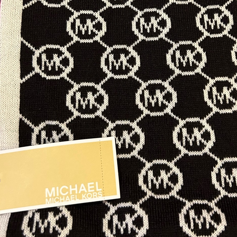 MK scarves